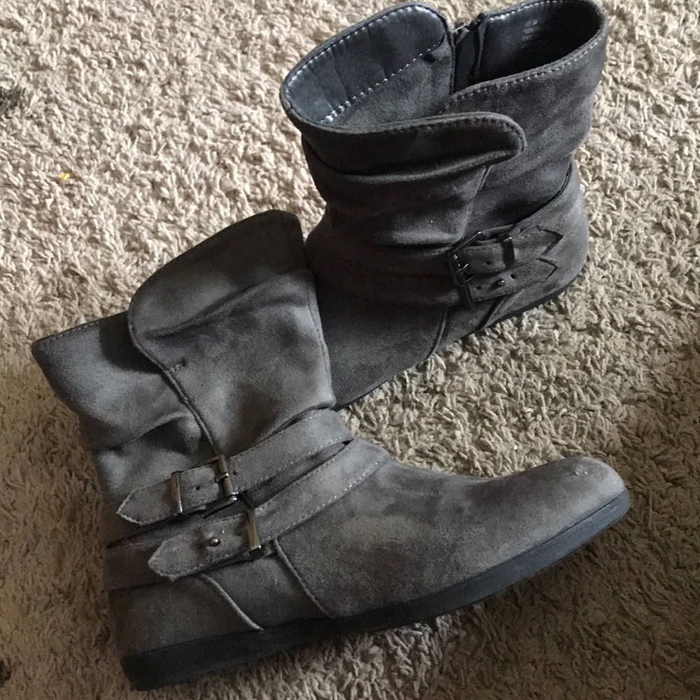 Gray booties, double buckles
